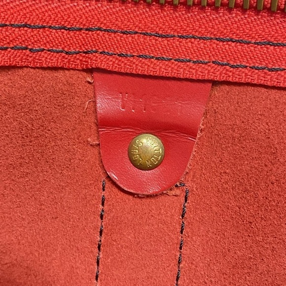 Authentic Louis Vuitton Castilian Red Epi keepall 45 travel unisex duffle bag - Picture 12 of 16